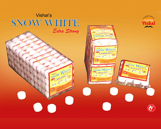 Snow White Napthalene Balls